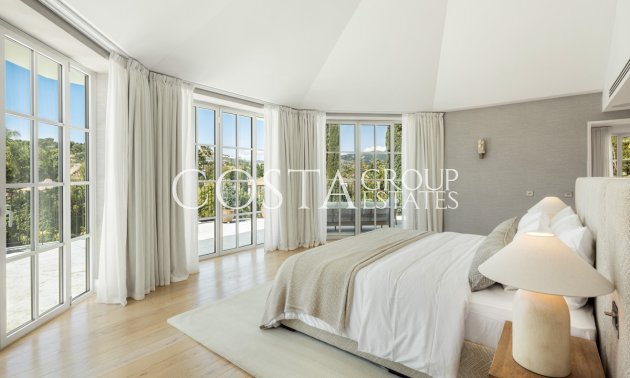 Nowy budynek - Willa -
Marbella