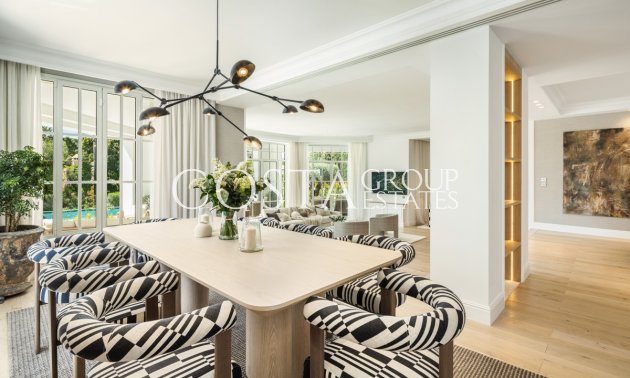 Nowy budynek - Willa -
Marbella