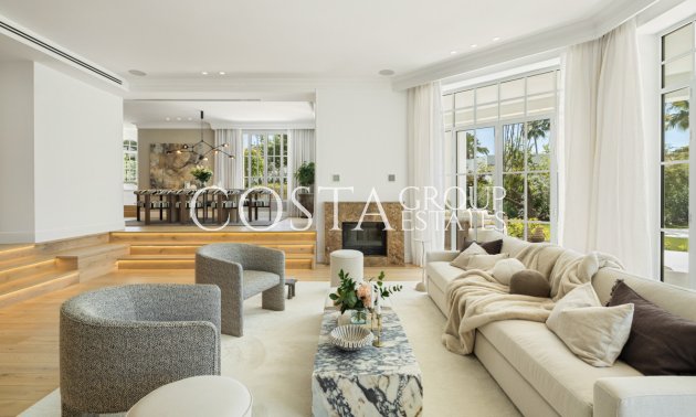 Nowy budynek - Willa -
Marbella