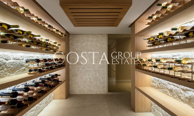 Nowy budynek - Willa -
Marbella