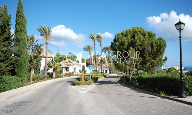 Nouvelle construction - Villa -
Benahavís