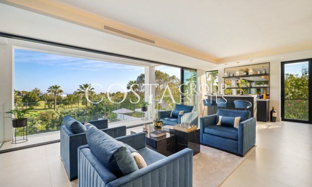 Nowy budynek - Willa -
Marbella