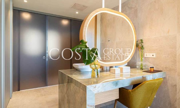 Neue Gebäude - Villa -
La Capellania