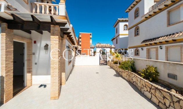 Wiederverkauf - Villa -
Torrevieja - La Mata