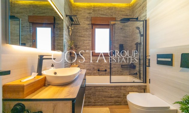 Odsprzedaż - Willa -
Torrevieja - El Chaparral