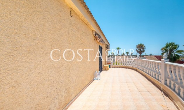 Odsprzedaż - Willa -
Torrevieja - El Chaparral