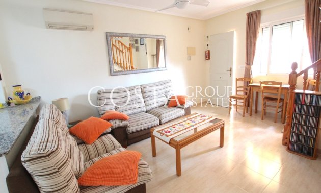 Revente - Maison -
Orihuela - Villamartin