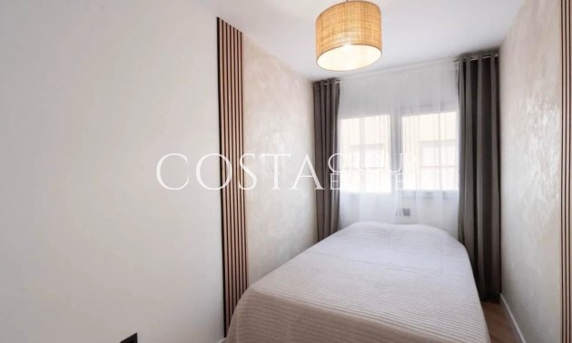 Herverkoop - Apartments -
Torrevieja - Torrevieja Centro