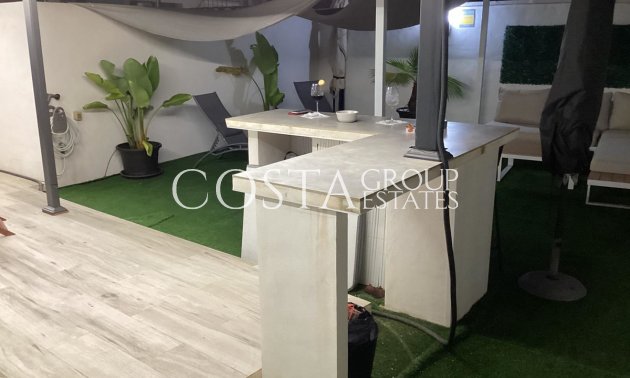 Wiederverkauf - Villa -
Torrevieja - Torrevieja Centro