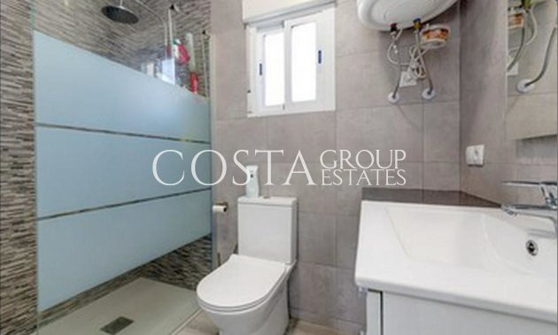 Wiederverkauf - Villa -
Torrevieja - Torrevieja Centro