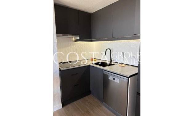 Resale - Apartments -
Torrevieja - Torrevieja Centro