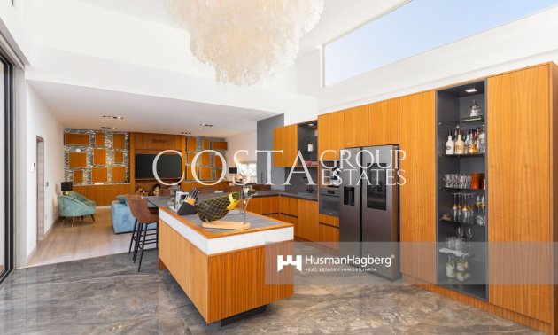 Herverkoop - Villa -
Benijofar