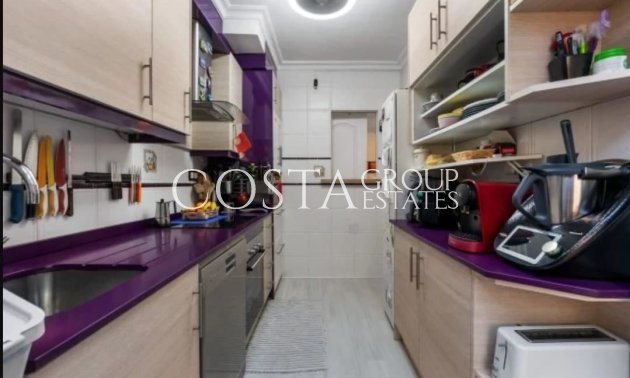 Herverkoop - Huis -
Torrevieja - Torrevieja Centro