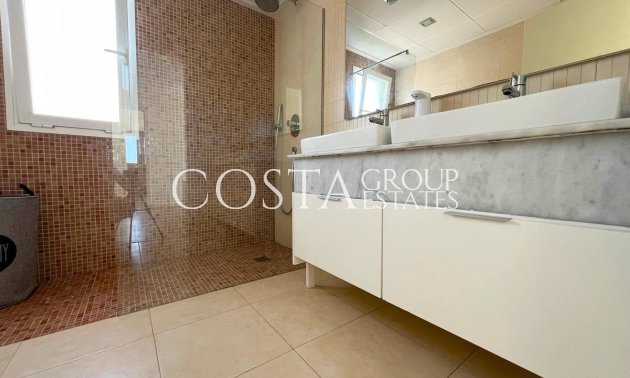 Herverkoop - Villa -
Bigastro