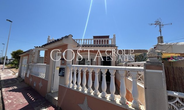 Odsprzedaż - Dom -
Torrevieja - Torrevieja Centro