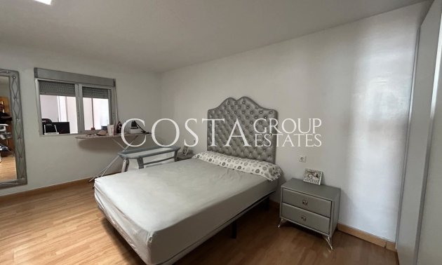 Odsprzedaż - Dom -
Torrevieja - Torrevieja Centro