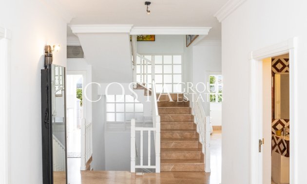 Revente - Villa -
Torrevieja - Torrevieja Centro