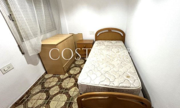 Herverkoop - Apartments -
Alicante City - Alicante City Centro