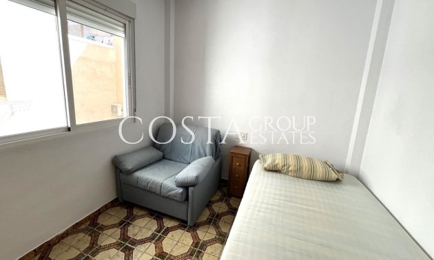 Herverkoop - Apartments -
Alicante City - Alicante City Centro