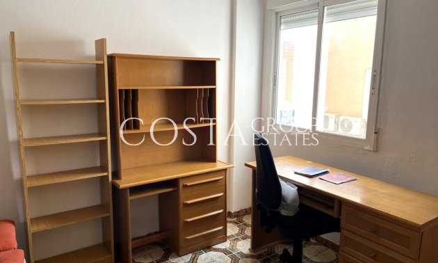 Herverkoop - Apartments -
Alicante City - Alicante City Centro