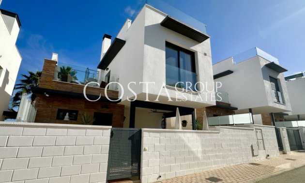 Revente - Villa -
Orihuela - Lomas de Cabo Roig