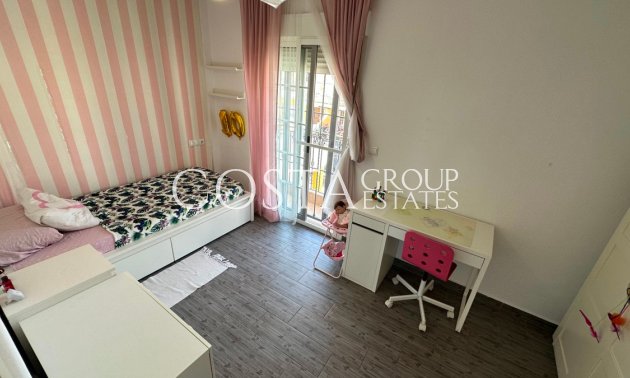 Revente - Maison -
Urbanización El Raso