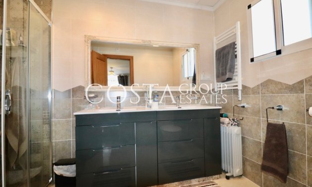 Resale - Villa -
Catral - Catral Centro