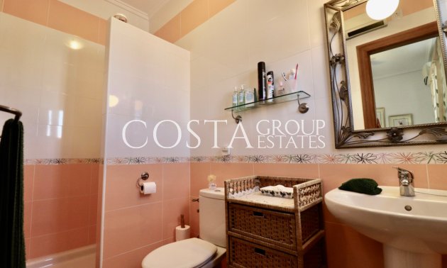 Resale - Villa -
Catral - Catral Centro