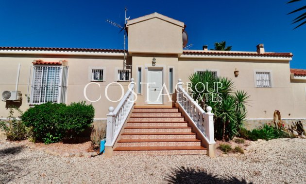 Resale - Villa -
Catral - Catral Centro