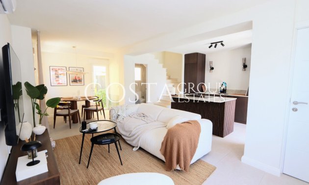 Odsprzedaż - Willa -
Orihuela - Los Altos