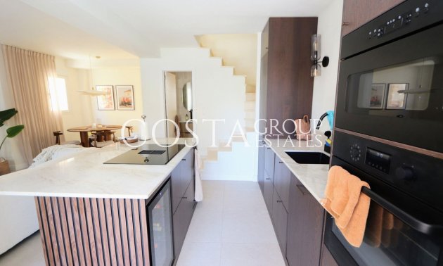 Odsprzedaż - Willa -
Orihuela - Los Altos