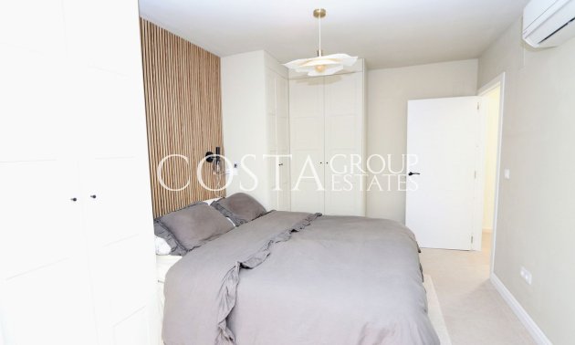 Odsprzedaż - Willa -
Orihuela - Los Altos