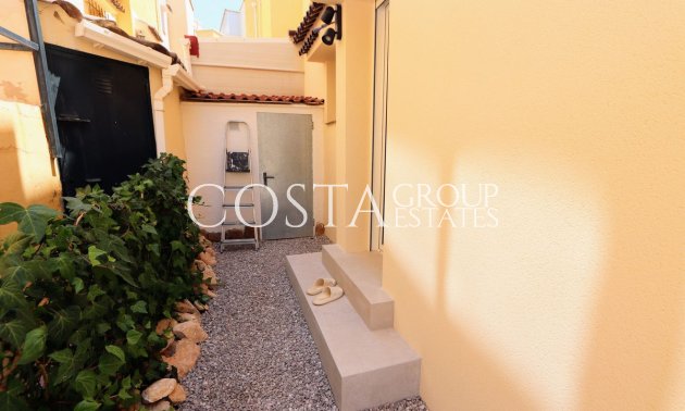 Odsprzedaż - Willa -
Orihuela - Los Altos