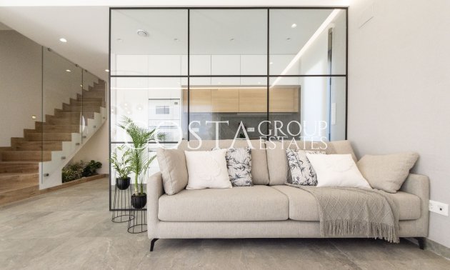 Nowy budynek - detached -
Pilar de la Horadada