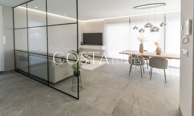 Nowy budynek - detached -
Pilar de la Horadada