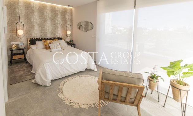 Nowy budynek - detached -
Pilar de la Horadada