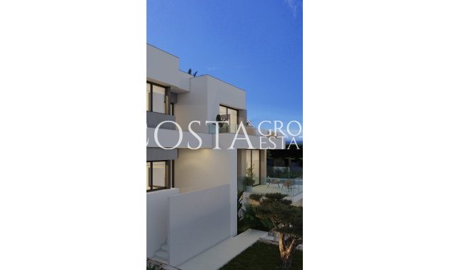 Nowy budynek - Willa -
Benitachell