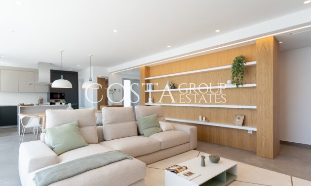 Nowy budynek - Willa -
Benitachell