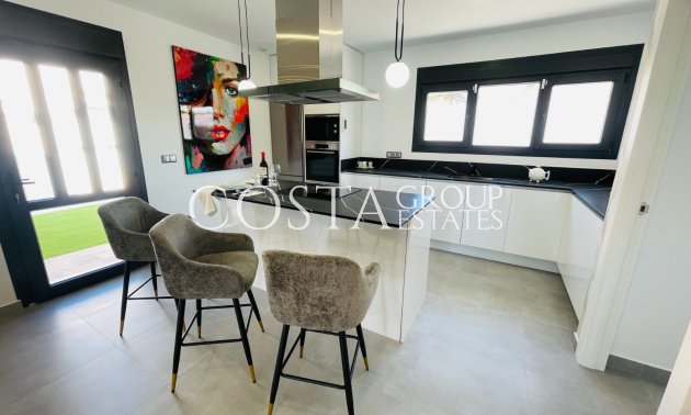 Neue Gebäude - detached -
Torrevieja - Centro