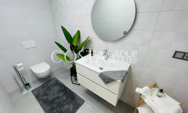 Neue Gebäude - detached -
Torrevieja - Centro