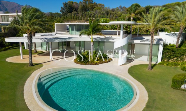 Nouvelle construction - Villa -
Casares