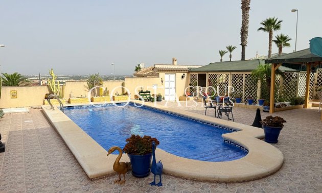 Revente - Villa -
Rojales