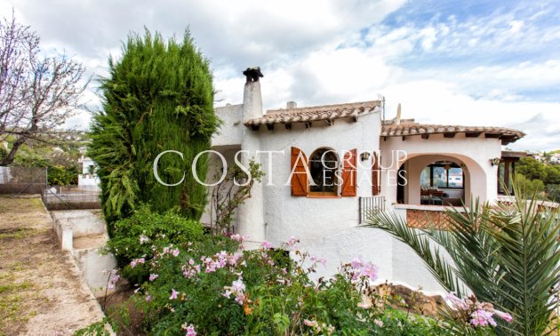 Wiederverkauf - Villa -
Benissa - Benissa Centro