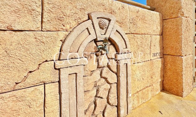 Herverkoop - Huis -
Orihuela - Villamartin