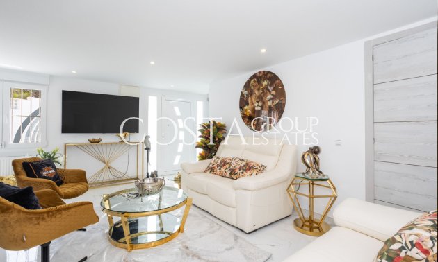 Odsprzedaż - Willa -
Orihuela - Villamartin