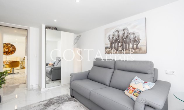 Odsprzedaż - Willa -
Orihuela - Villamartin