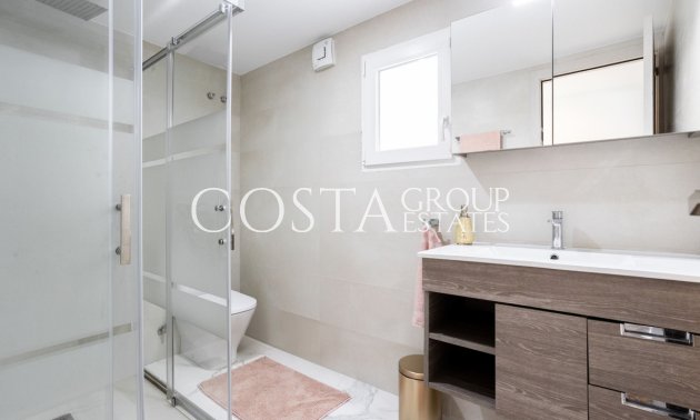 Odsprzedaż - Willa -
Orihuela - Villamartin