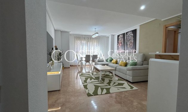 Herverkoop - Apartments -
Alicante City - Alicante City Centro