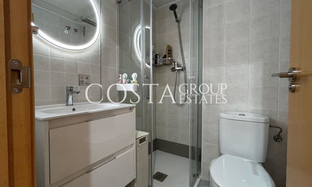 Herverkoop - Apartments -
Alicante City - Alicante City Centro