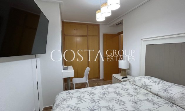 Herverkoop - Apartments -
Alicante City - Alicante City Centro